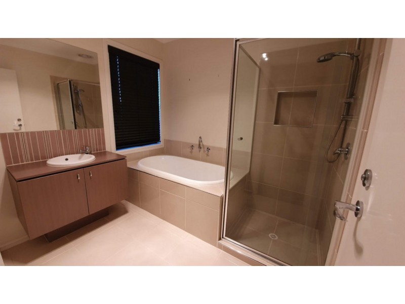 61 Florey Avenue., Point Cook VIC 3030