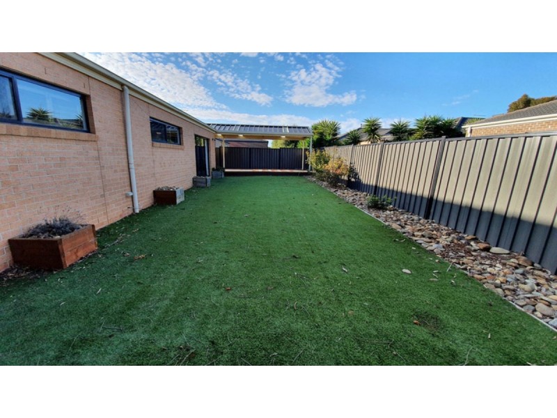 61 Florey Avenue., Point Cook VIC 3030