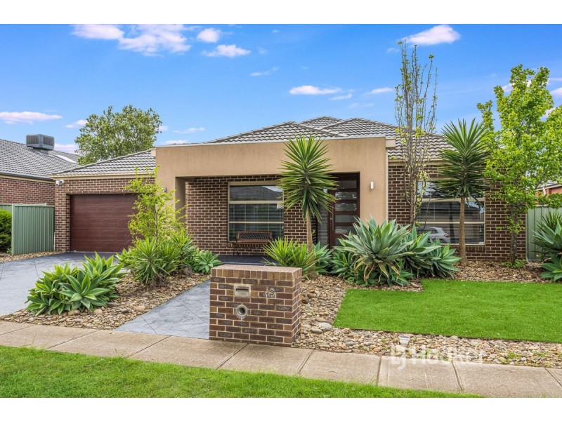 13 Vaughan Chase, Wyndham Vale VIC 3024