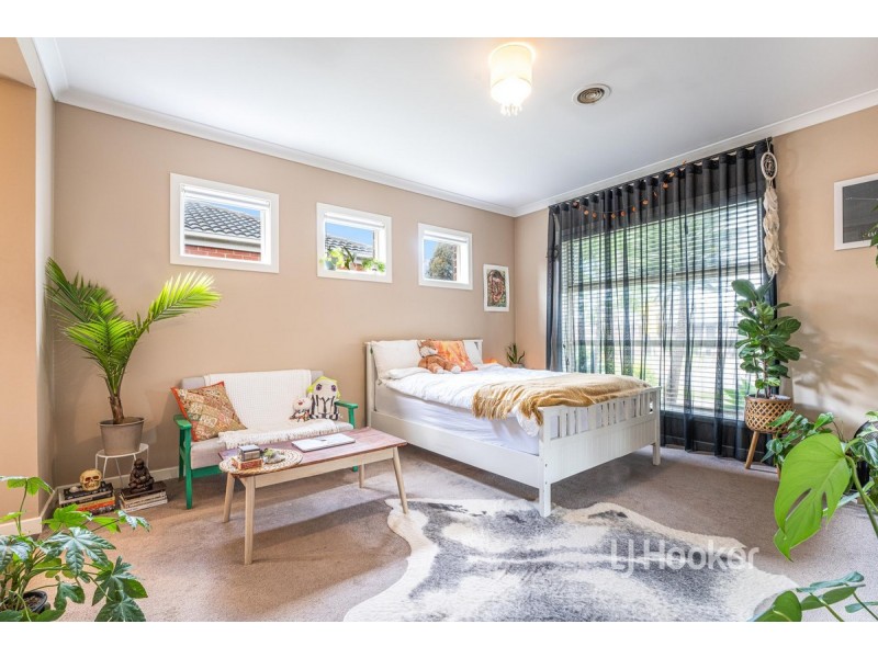 13 Vaughan Chase, Wyndham Vale VIC 3024