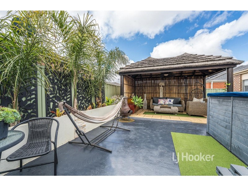 13 Vaughan Chase, Wyndham Vale VIC 3024