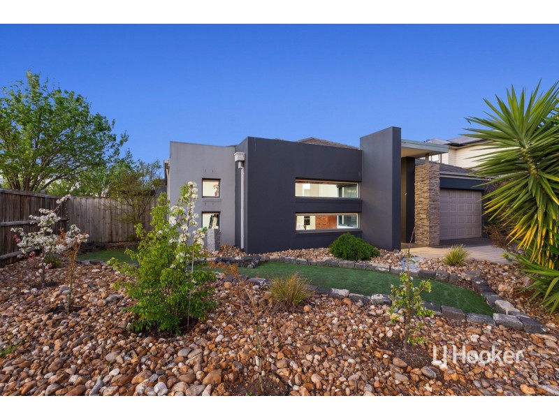 16 Lincolnheath Boulevard, Point Cook VIC 3030