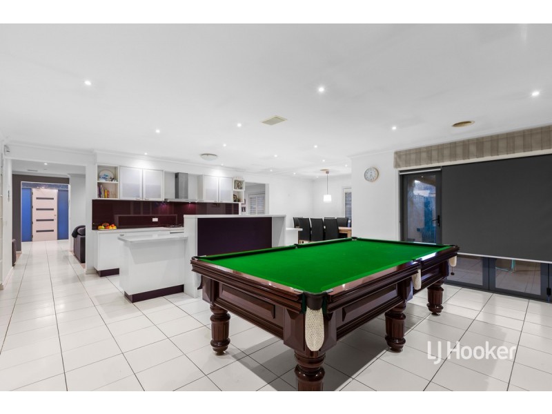 16 Lincolnheath Boulevard, Point Cook VIC 3030