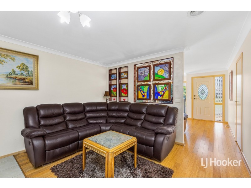 2/107 Seabrook Boulevard, Seabrook VIC 3028