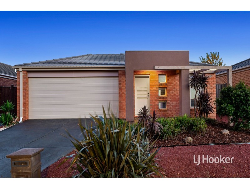 10 Peppers Avenue, Point Cook VIC 3030