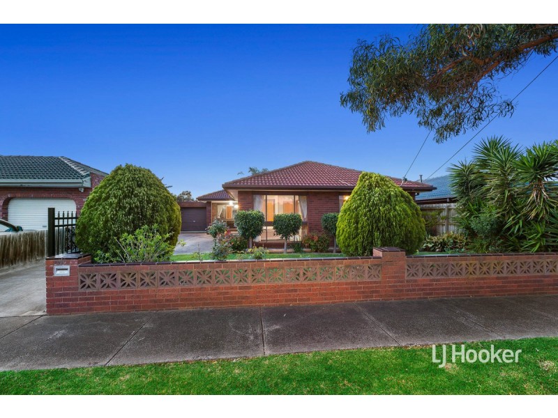 10 Hoddle Way, Altona Meadows VIC 3028
