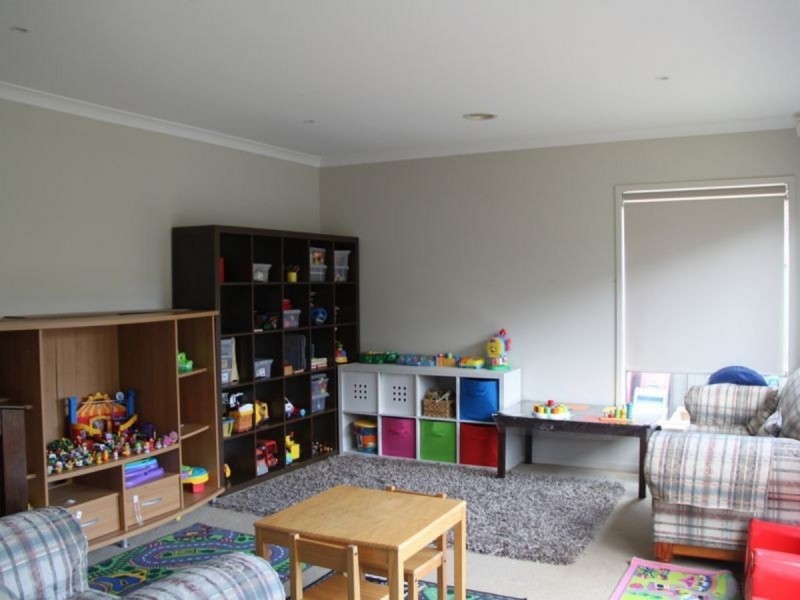 74 Juniper Avenue, Point Cook VIC 3030