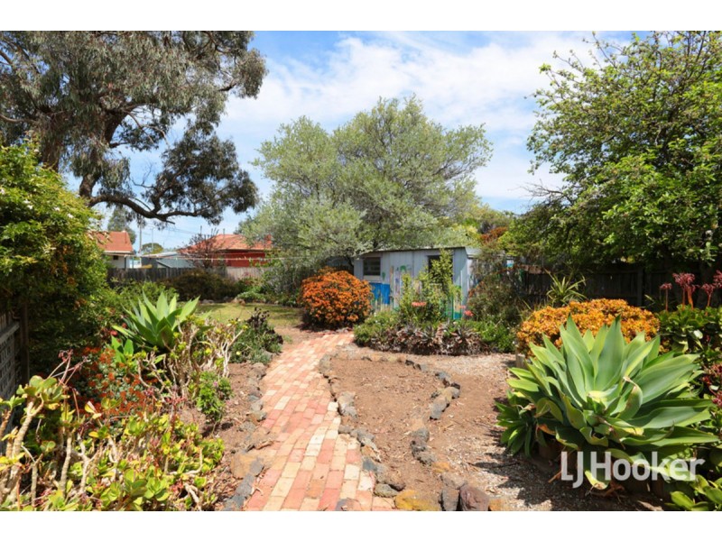 43 Woods Street, Laverton VIC 3028