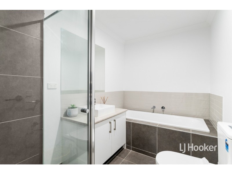 44/14 Outlook Way, Sunbury VIC 3429