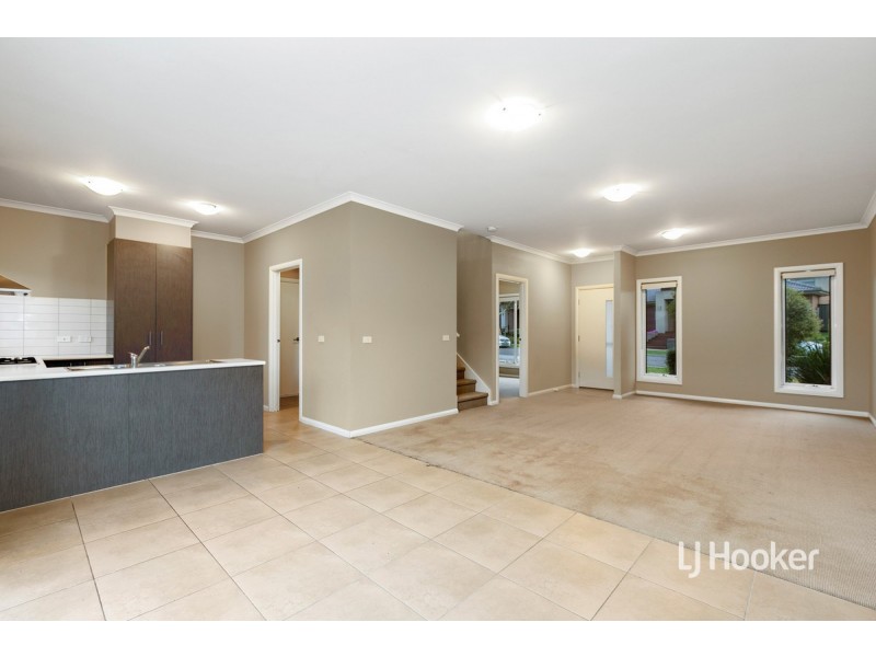 9 Vali Road, Craigieburn VIC 3064