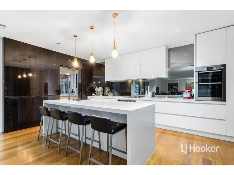 20-22 Featherbrook Drive, Point Cook VIC 3030