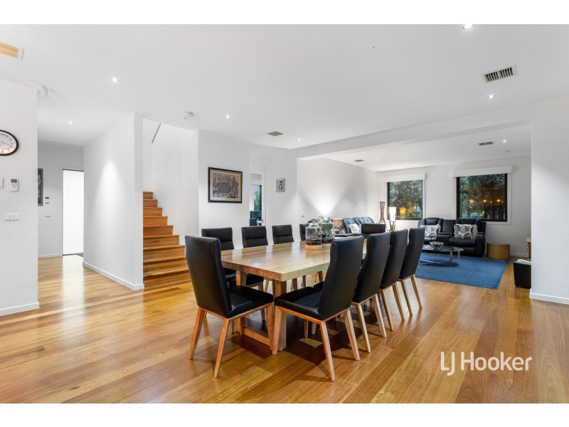 20-22 Featherbrook Drive, Point Cook VIC 3030