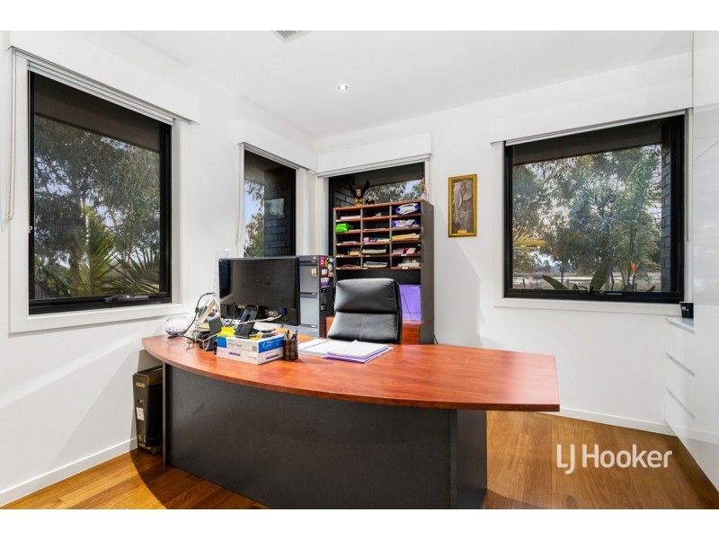 20-22 Featherbrook Drive, Point Cook VIC 3030