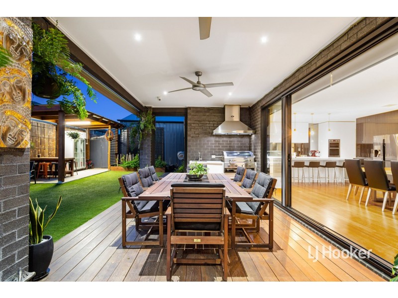 20-22 Featherbrook Drive, Point Cook VIC 3030