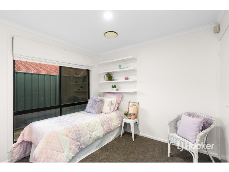 38 Canonbury Circle, Seabrook VIC 3028