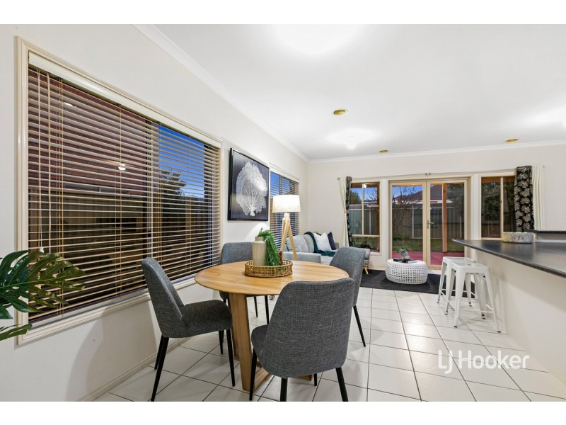 7 Hyde Park Terrace, Point Cook VIC 3030