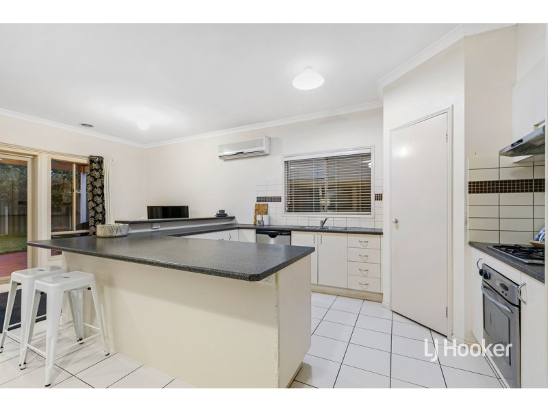 7 Hyde Park Terrace, Point Cook VIC 3030