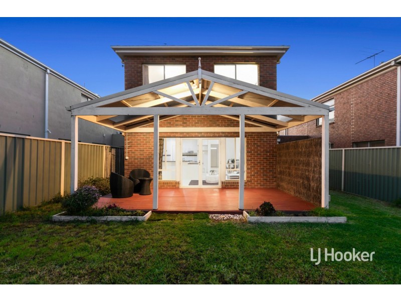 7 Hyde Park Terrace, Point Cook VIC 3030