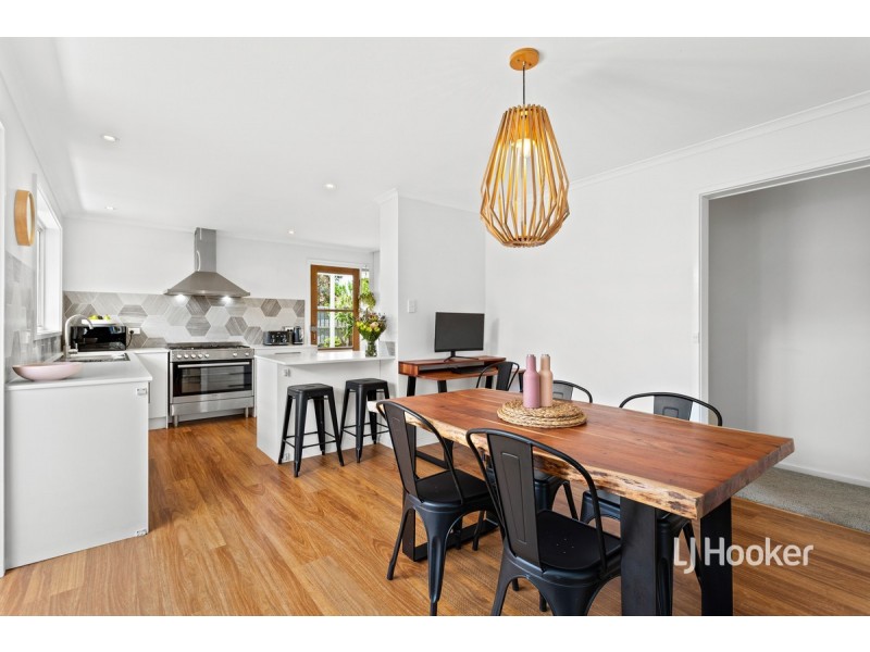 65 Epsom Street South, Altona Meadows VIC 3028