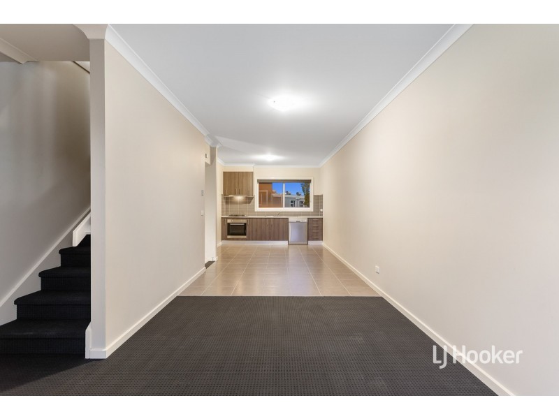 33 Chanticleer Drive, Mernda VIC 3754