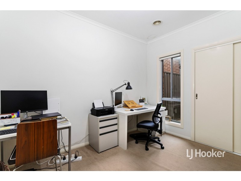 2/33 Memphis Drive, Truganina VIC 3029