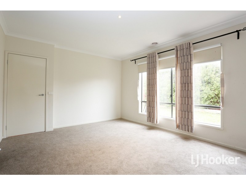 11 Marble Road, Point Cook VIC 3030