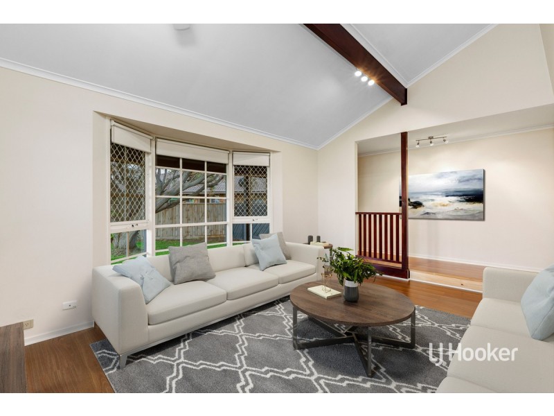 20 Sunbird Crescent, Hoppers Crossing VIC 3029