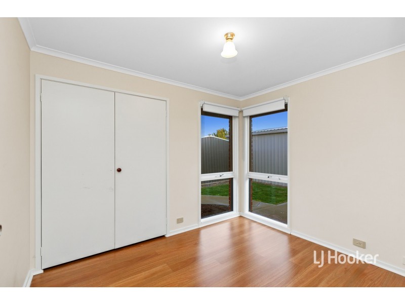 20 Sunbird Crescent, Hoppers Crossing VIC 3029