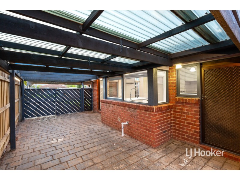20 Sunbird Crescent, Hoppers Crossing VIC 3029