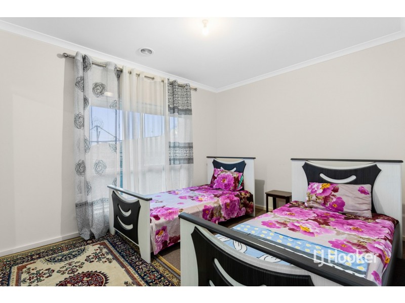 11 Viscosa Road, Brookfield VIC 3338