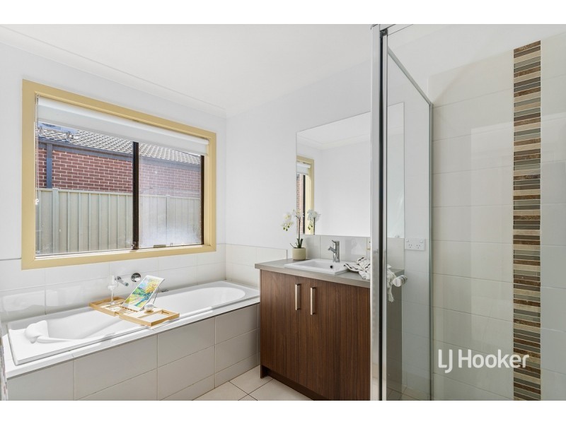 284 Black Forest Road, Wyndham Vale VIC 3024