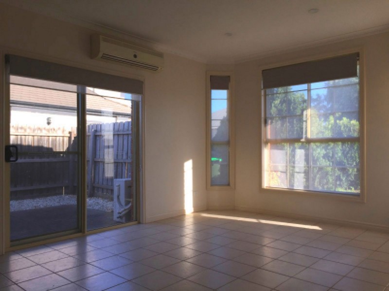 2B Kingfisher Drive, Seabrook VIC 3028