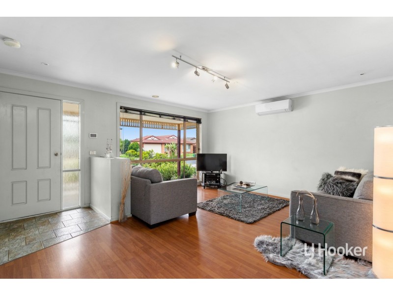 11 Sandstone Avenue, Seabrook VIC 3028