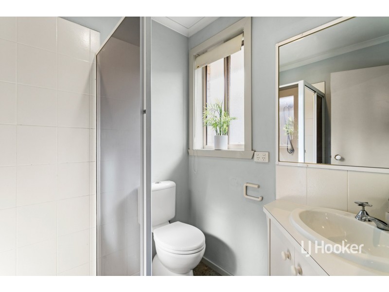 11 Sandstone Avenue, Seabrook VIC 3028