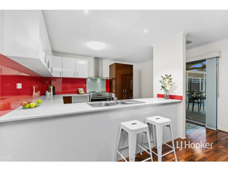 10 Fennel Drive, Point Cook VIC 3030