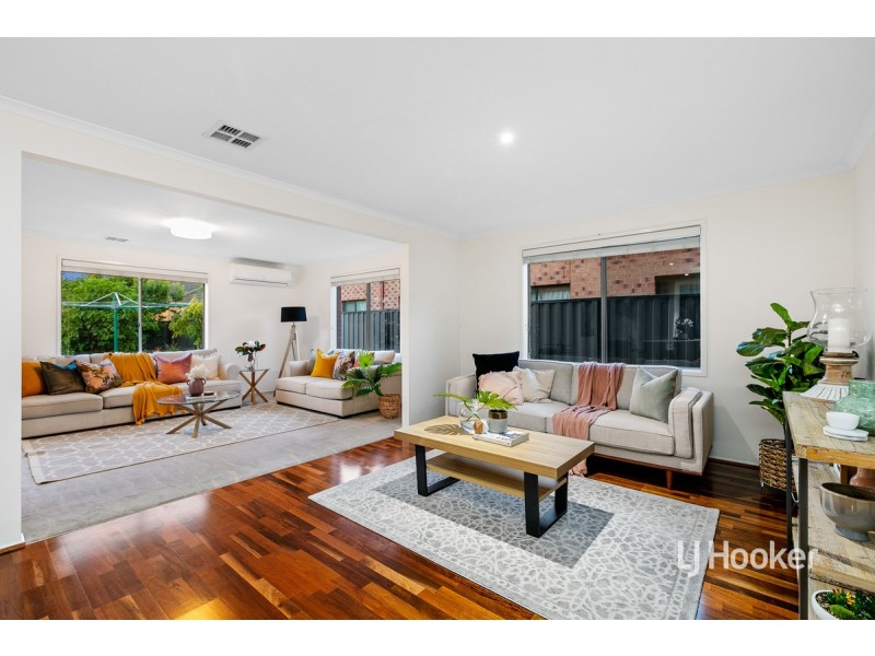 10 Fennel Drive, Point Cook VIC 3030