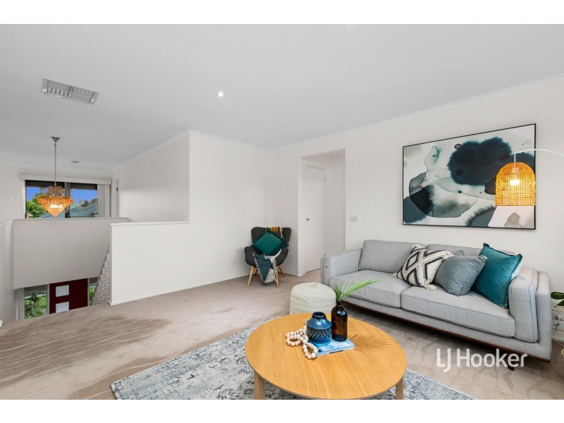 10 Fennel Drive, Point Cook VIC 3030