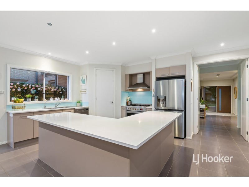 3 Sandy Avenue, Point Cook VIC 3030