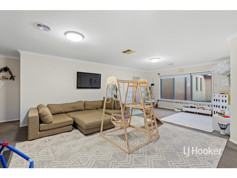 3 Sandy Avenue, Point Cook VIC 3030