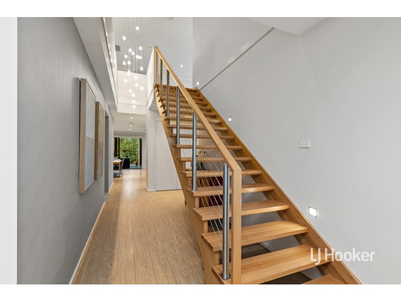 36 Spectacle Crescent, Point Cook VIC 3030