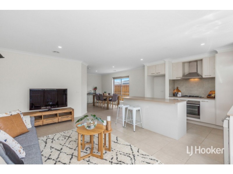 20 Oberon Street, Point Cook VIC 3030