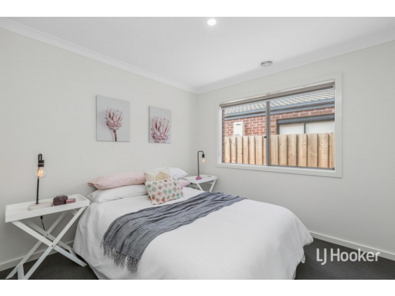 20 Oberon Street, Point Cook VIC 3030