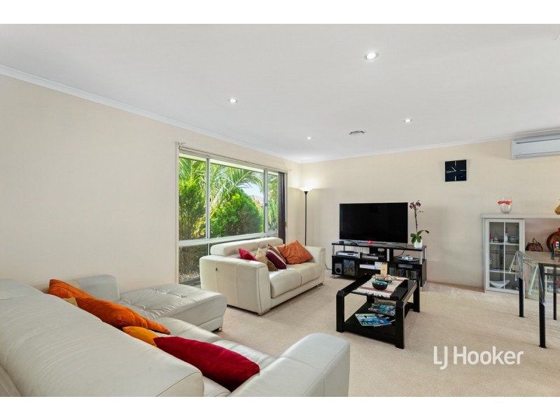 7 Kingfisher Drive, Seabrook VIC 3028