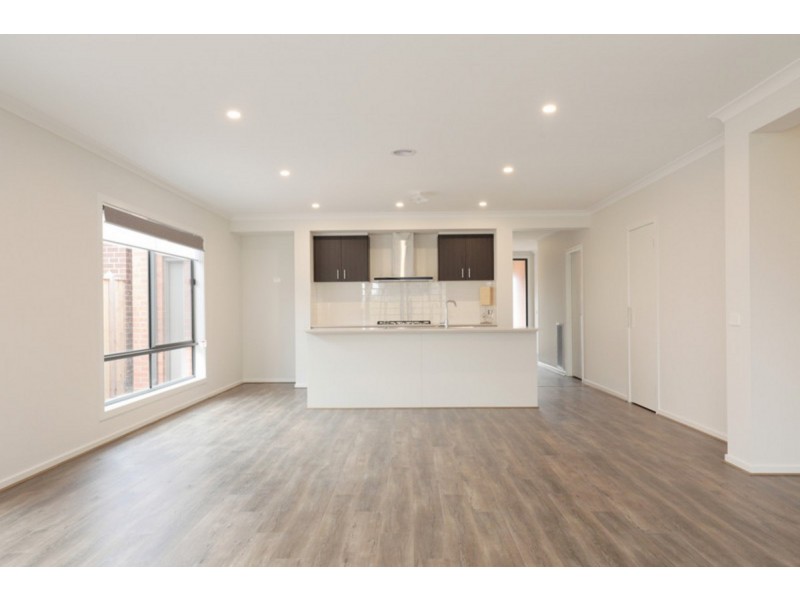 70 Ludo Circuit, Truganina VIC 3029