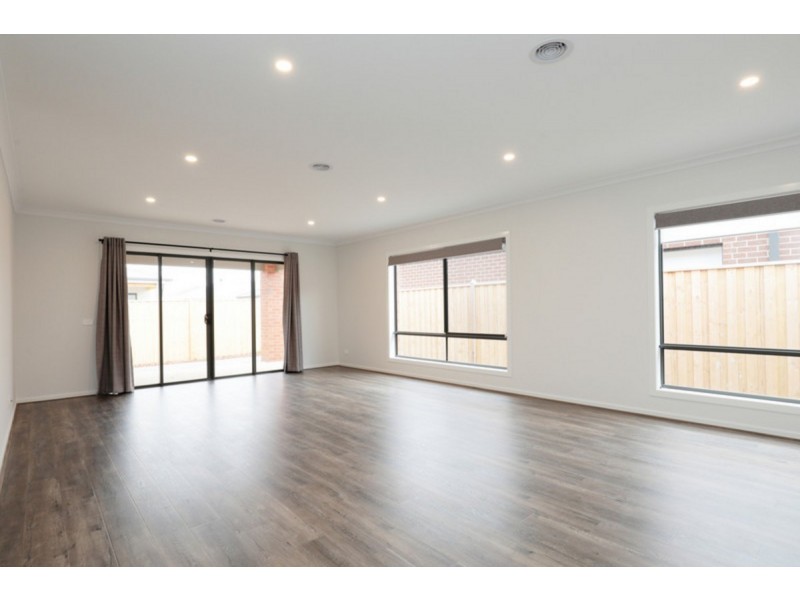 70 Ludo Circuit, Truganina VIC 3029