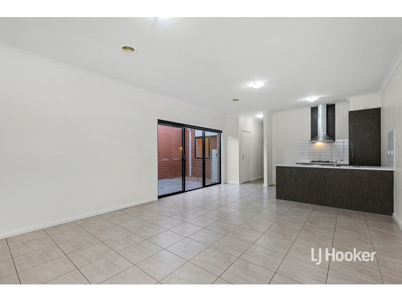 71 Havana Parade, Pakenham VIC 3810