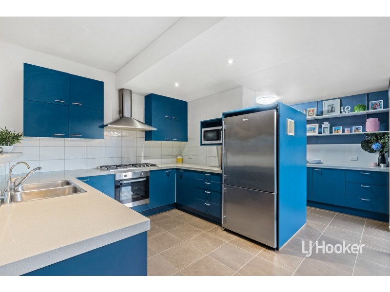 12 Haigh Court, Altona Meadows VIC 3028