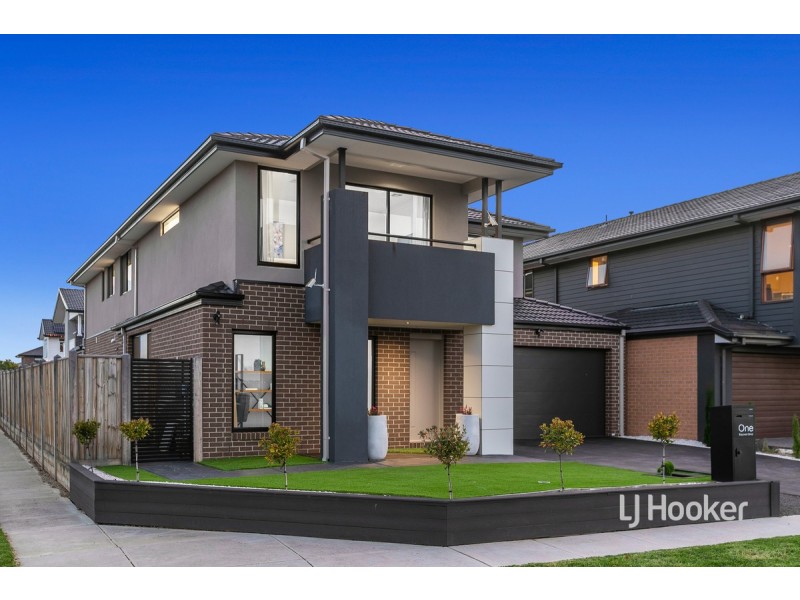 1 Baycrest Drive, Point Cook VIC 3030