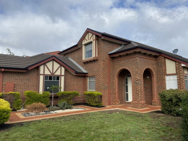 15 Livorno Lane, Point Cook VIC 3030