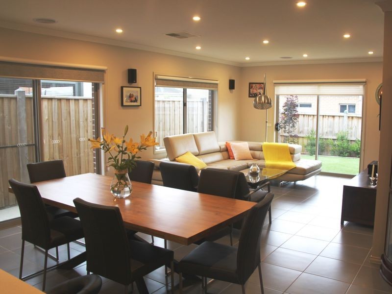 72 Hargrave Avenue, Point Cook VIC 3030